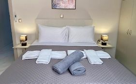 Arian Apartments
