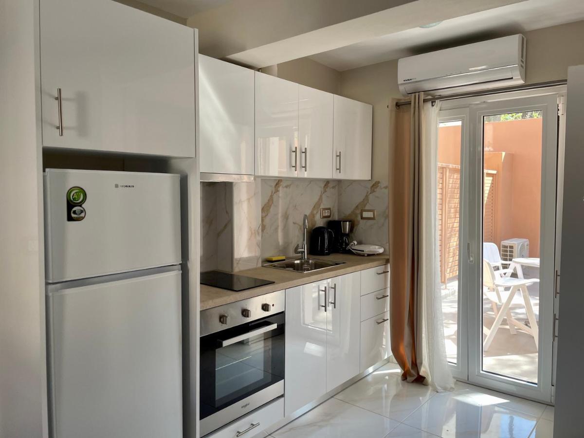 Arian Apartments Argostolion Exterior foto