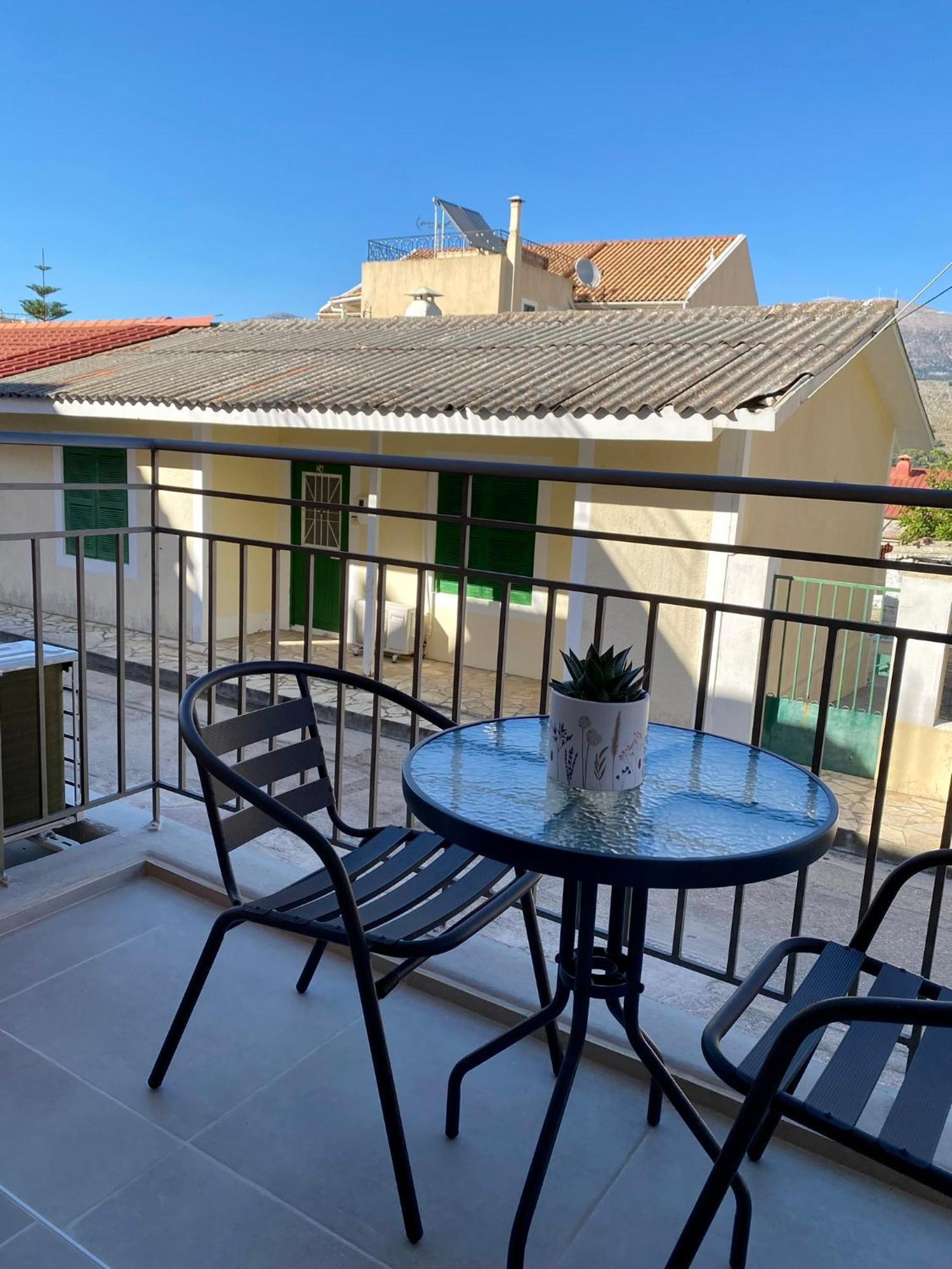 Arian Apartments Argostolion Exterior foto