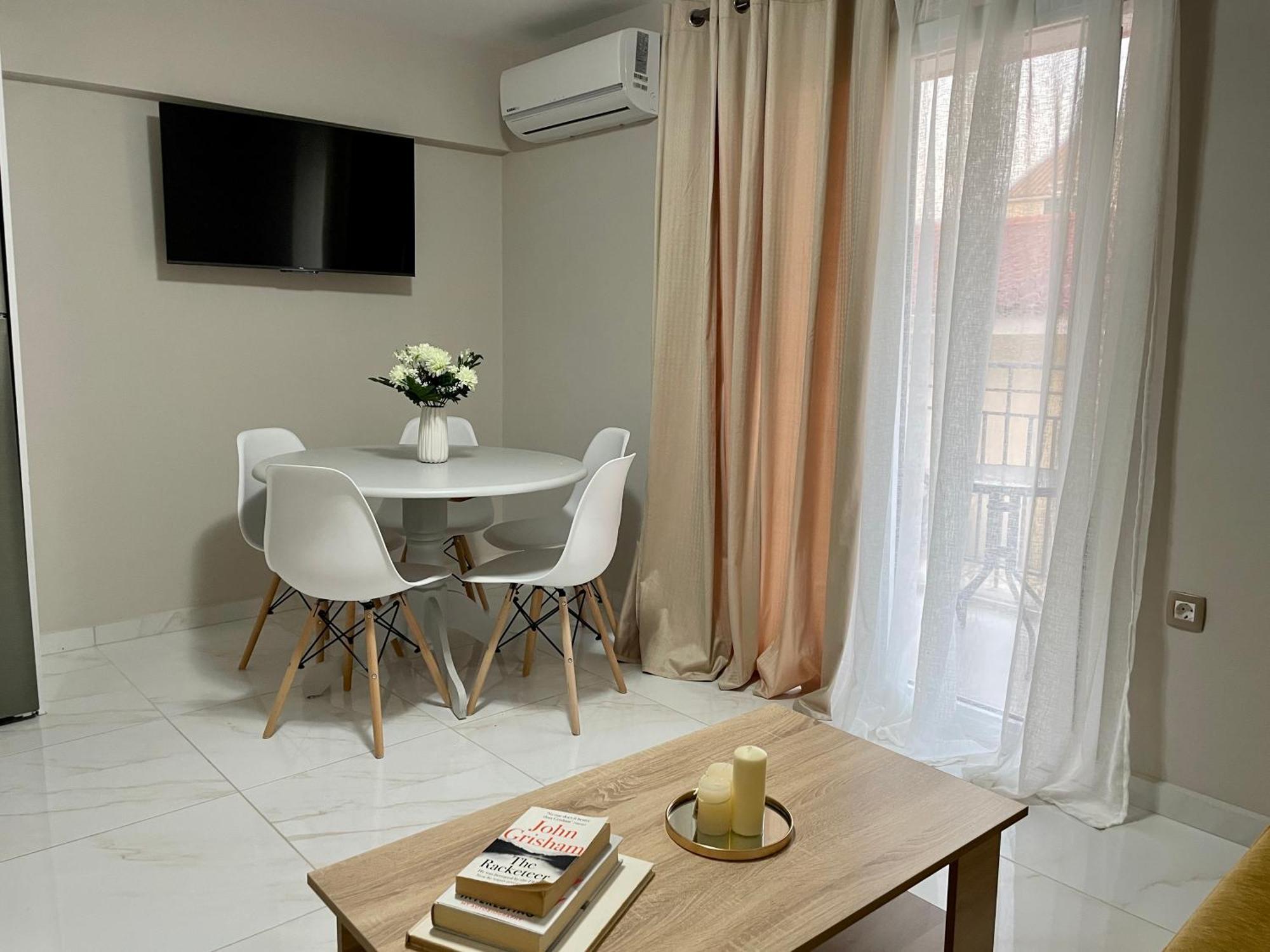 Arian Apartments Argostolion Exterior foto